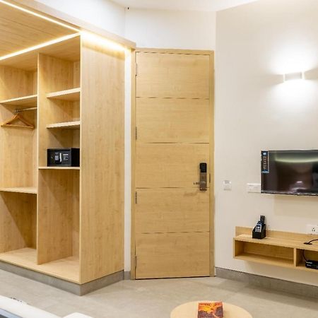 Iris Suites Бангалор Екстериор снимка