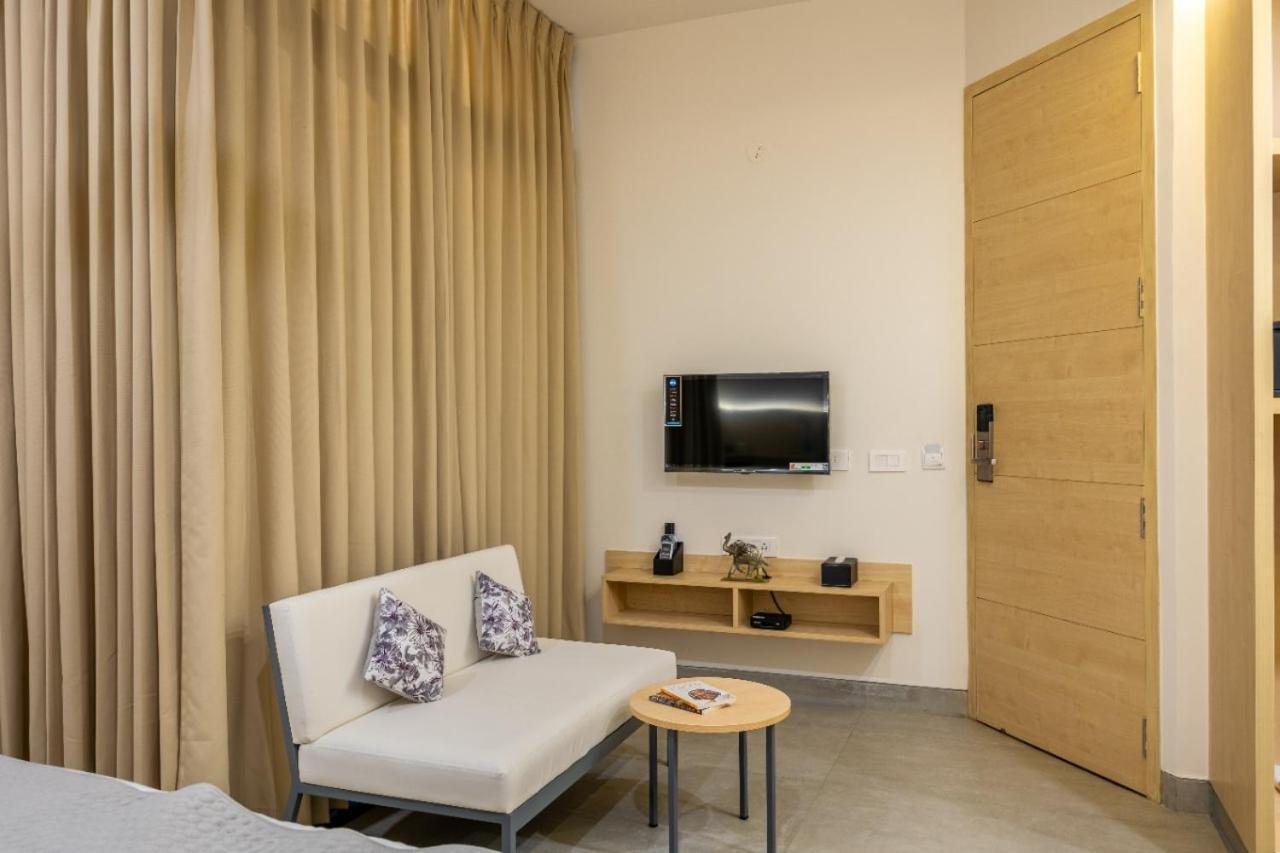 Iris Suites Бангалор Екстериор снимка