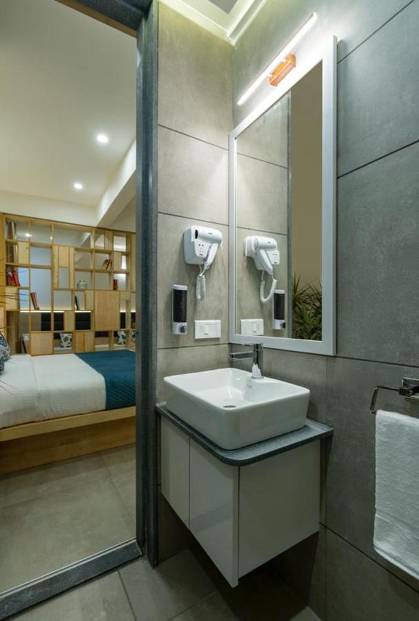 Iris Suites Бангалор Екстериор снимка